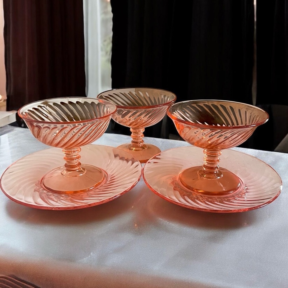 Set of 3 Imperial Glass Twisted Optic Pink Depression Glasses With 2 Plates